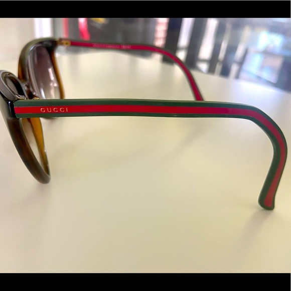 Gucci Women’s Sunglasses main image 4